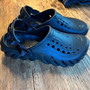 Crocs echo m8 w10 in black